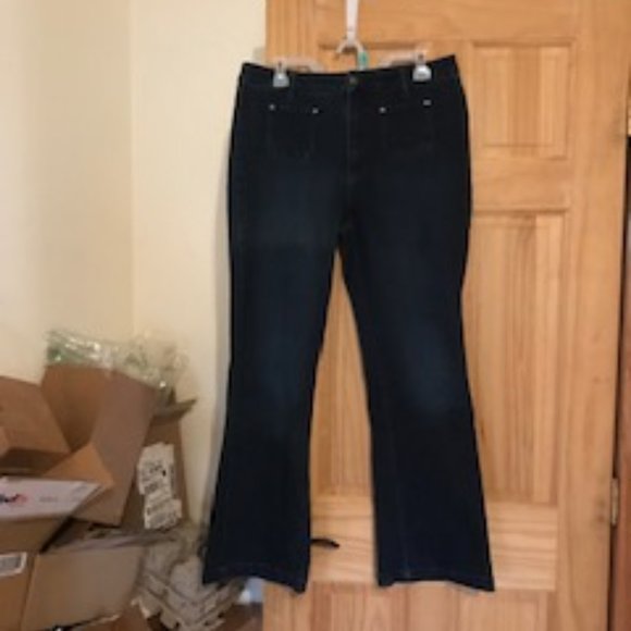 Lyric Culture Jeans Lyric Culture Bell Bottom Jeans Poshmark